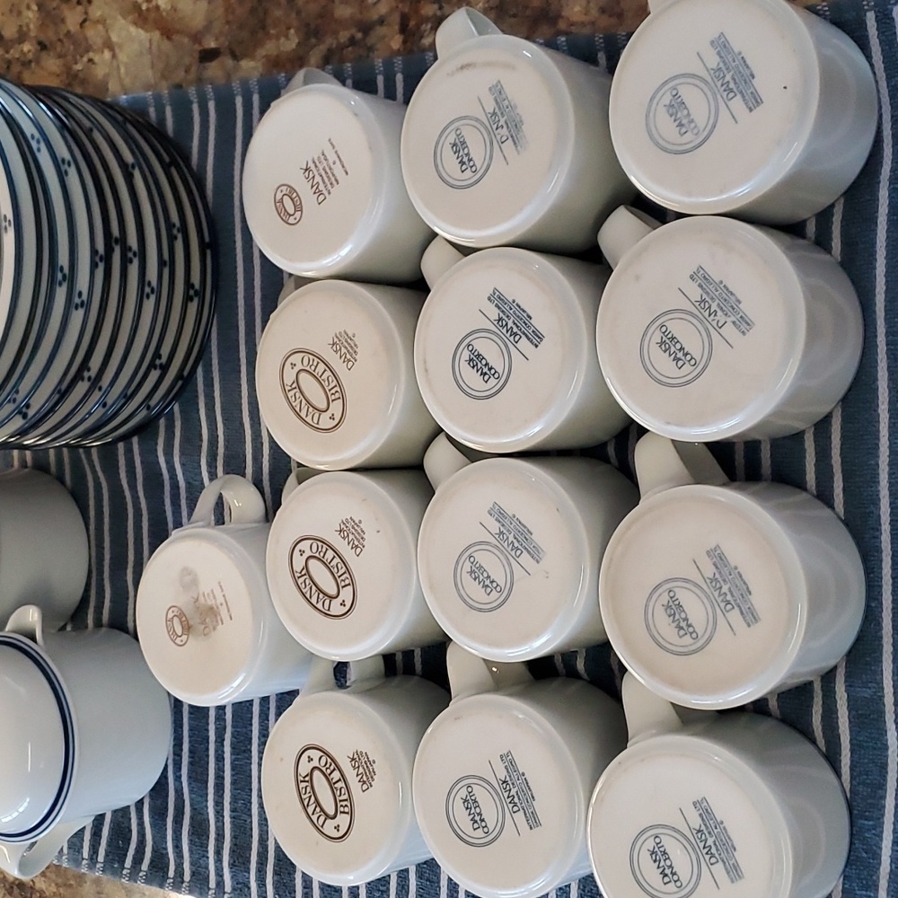 Dansk Bistro Fredriksborg Blue Coffee Mugs Saucers Cream Sugar Set of 30 - Picture 3 of 12